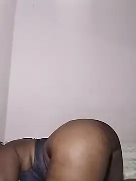 Snapshot of TemptingAmenza chatting on March 26, 2026, 3:49 am TemptingAmenza online show from March 26, 2026, 3:49 am