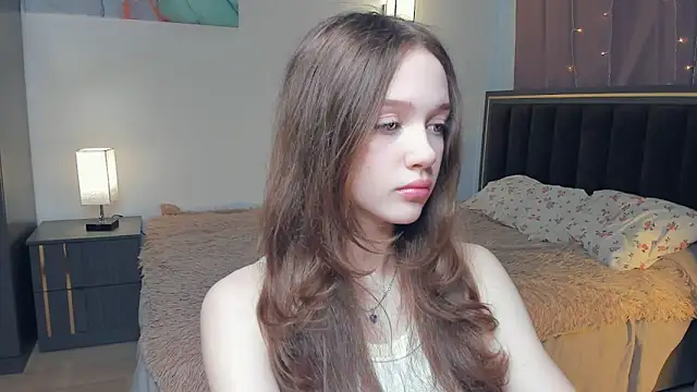 Snapshot of SharriSang chatting on May 18, 2026, 7:13 am SharriSang online show from May 18, 2026, 7:13 am
