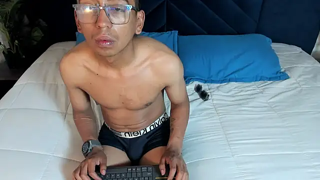 mike salaz online show from March 29, 2026, 5:31 am