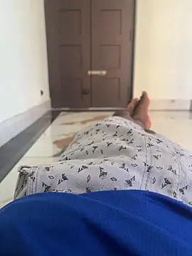 Snapshot of like_a_nud chatting on April 5, 2026, 11:50 am like a nud online show from April 5, 2026, 11:50 am