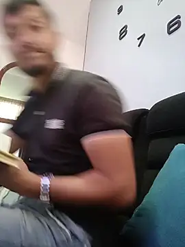 Snapshot of Bruce_Wayne188 chatting on March 27, 2026, 12:17 pm Bruce Wayne188 online show from March 27, 2026, 12:17 pm