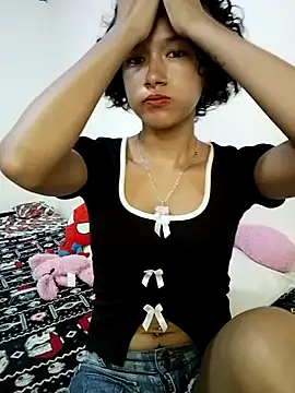 Yi Uzi online show from June 29, 2026, 6:29 pm