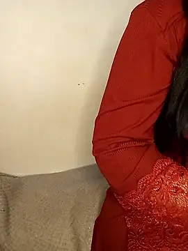 orla-love online show from May 16, 2026, 11:04 pm