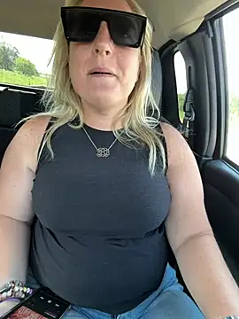 Snapshot of sweetkacibaby chatting on July 16, 2026, 3:20 pm sweetkacibaby online show from July 16, 2026, 3:20 pm