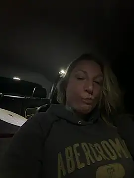 sweetkacibaby online show from April 9, 2026, 5:09 am