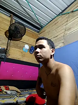 Emyli Liamm online show from March 29, 2026, 11:06 pm