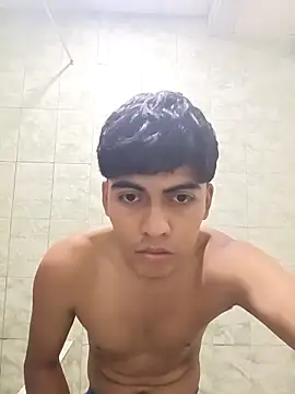 Snapshot of TheGrefgV chatting on April 8, 2026, 12:34 am TheGrefgV online show from April 8, 2026, 12:34 am