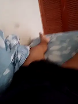 Snapshot of goldboy_0069 chatting on April 2, 2026, 10:27 pm goldboy 0069 online show from April 2, 2026, 10:27 pm