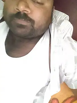 Snapshot of Vikram_rider chatting on July 17, 2026, 8:22 am Vikram rider online show from July 17, 2026, 8:22 am