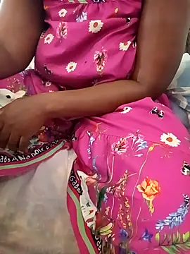 Snapshot of bigmumy chatting on May 6, 2026, 10:52 am bigmumy online show from May 6, 2026, 10:52 am