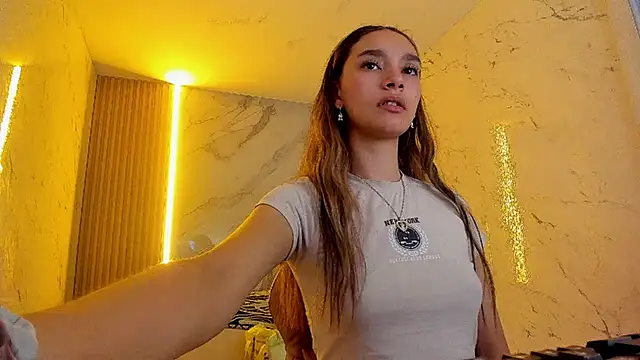 Paulin roses tf online show from May 15, 2026, 2:26 pm