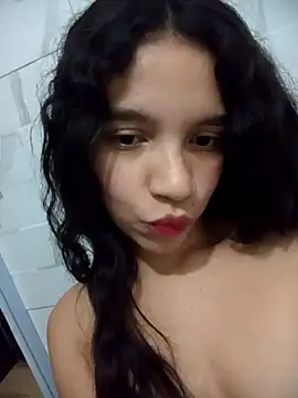 Morena  Florr online show from April 26, 2026, 11:46 pm