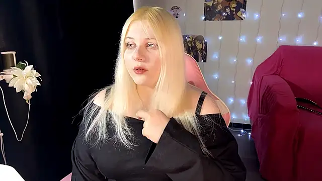 Tina Evanss online show from March 31, 2026, 7:54 am