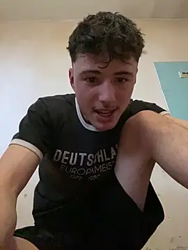 denysio69 online show from April 2, 2026, 3:08 pm