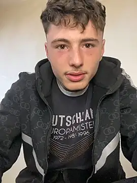 denysio69 online show from March 31, 2026, 9:11 am