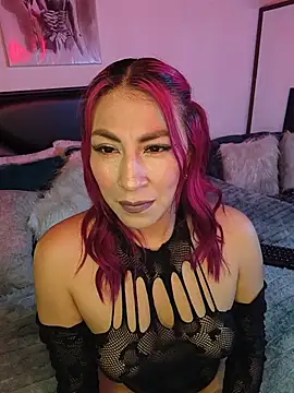 Snapshot of tatianabelli chatting on June 30, 2026, 9:48 pm tatianabelli online show from June 30, 2026, 9:48 pm