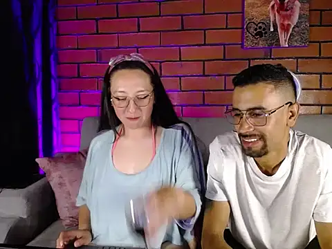 VIPLovers online show from March 27, 2026, 4:32 am