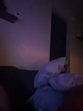 Snapshot of Ariqueendadon chatting on March 31, 2026, 3:19 am Ariqueendadon online show from March 31, 2026, 3:19 am