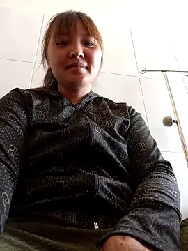 Emm-a- online show from April 8, 2026, 3:19 am