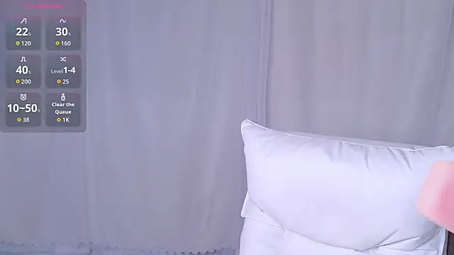 Snapshot of Cuviee chatting on May 24, 2026, 1:11 pm Cuviee online show from May 24, 2026, 1:11 pm
