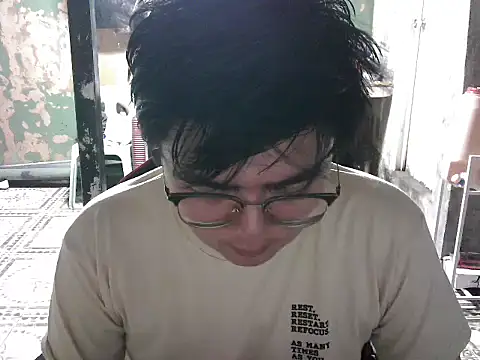 Snapshot of kojima2001 chatting on July 27, 2026, 7:21 pm kojima2001 online show from July 27, 2026, 7:21 pm