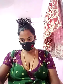 Snapshot of tamilratchasii chatting on April 4, 2026, 9:27 am tamilratchasii online show from April 4, 2026, 9:27 am