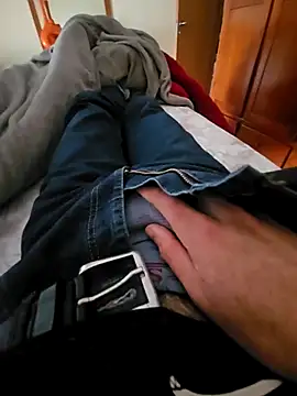 Vale1710 online show from April 15, 2026, 1:59 pm