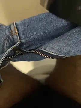 9inchesHire online show from April 14, 2026, 4:45 pm