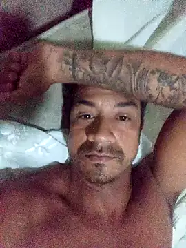 Morales2205 online show from March 28, 2026, 4:02 am