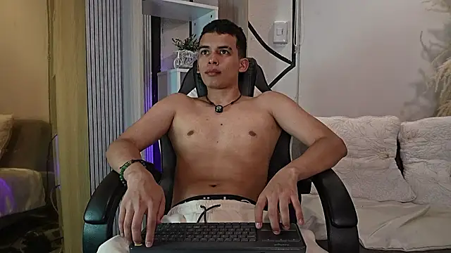 DrakoStone online show from March 27, 2026, 11:38 pm