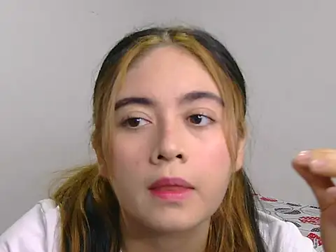 Snapshot of Albedito chatting on April 7, 2026, 7:37 pm Albedito online show from April 7, 2026, 7:37 pm