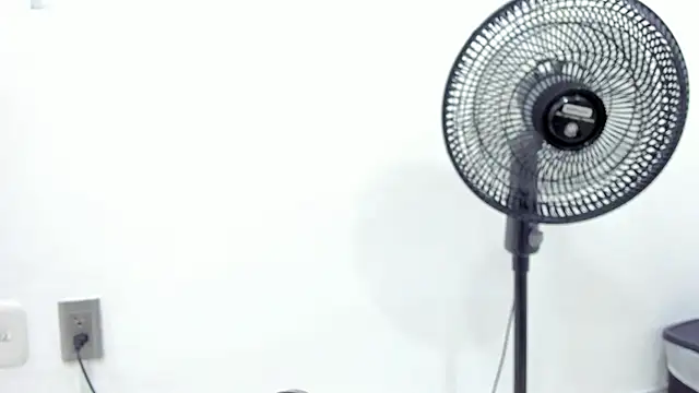 Snapshot of noah_chips_ chatting on April 7, 2026, 5:31 am noah chips online show from April 7, 2026, 5:31 am