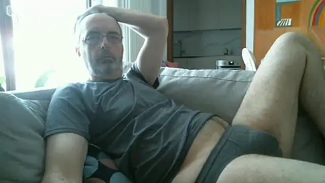 Snapshot of prack1965 chatting on June 2, 2026, 7:19 am prack1965 online show from June 2, 2026, 7:19 am