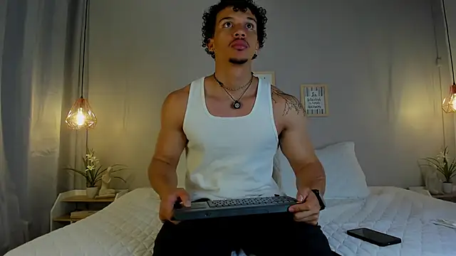 Snapshot of dominik_drake chatting on June 2, 2026, 12:49 pm dominik drake online show from June 2, 2026, 12:49 pm