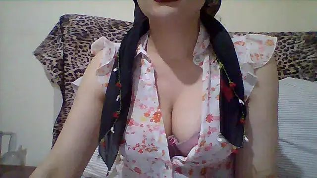 Snapshot of busex25 chatting on June 26, 2026, 9:20 pm busex25 online show from June 26, 2026, 9:20 pm
