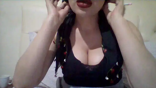 Snapshot of busex25 chatting on July 11, 2026, 8:53 pm busex25 online show from July 11, 2026, 8:53 pm