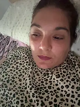 Snapshot of Tugatita1990 chatting on May 29, 2026, 11:16 am Tugatita1990 online show from May 29, 2026, 11:16 am