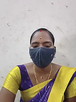 Snapshot of Tamil_Sangeetha chatting on June 22, 2026, 5:48 am Tamil Sangeetha online show from June 22, 2026, 5:48 am