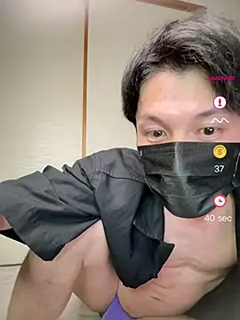 Snapshot of -YumaUemura- chatting on May 26, 2026, 2:15 pm -YumaUemura- online show from May 26, 2026, 2:15 pm
