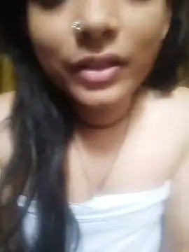 Snapshot of SweetTsAngel chatting on May 17, 2026, 8:47 am SweetTsAngel online show from May 17, 2026, 8:47 am