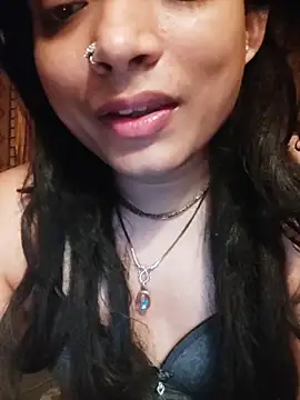 Snapshot of SweetTsAngel chatting on May 12, 2026, 6:36 pm SweetTsAngel online show from May 12, 2026, 6:36 pm