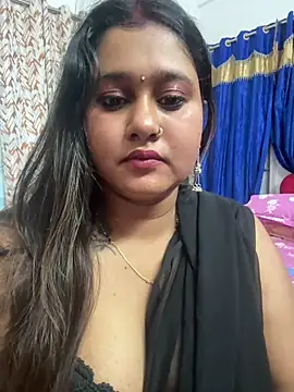 Sweet-Ellina online show from May 7, 2026, 6:50 am