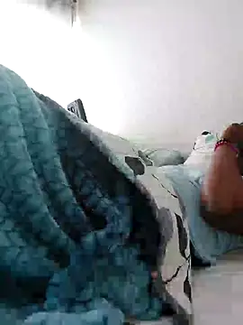 Snapshot of Dutches101 chatting on April 13, 2026, 7:34 am Dutches101 online show from April 13, 2026, 7:34 am