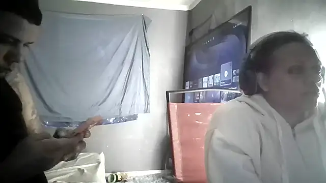 SHY QUINN online show from March 29, 2026, 9:05 pm