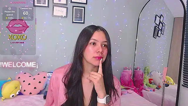 MissDulceRose online show from May 9, 2026, 2:04 am