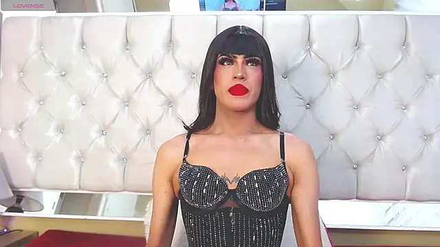 Snapshot of MistressNyx_ chatting on June 11, 2026, 7:00 pm MistressNyx online show from June 11, 2026, 7:00 pm