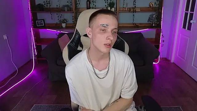 Snapshot of Dreamkai chatting on April 5, 2026, 8:43 am Dreamkai online show from April 5, 2026, 8:43 am