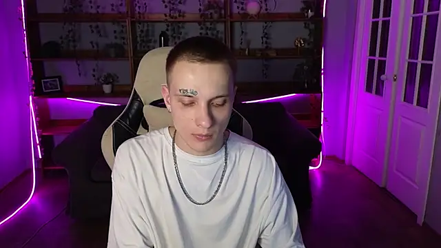 Snapshot of Dreamkai chatting on April 7, 2026, 2:41 pm Dreamkai online show from April 7, 2026, 2:41 pm