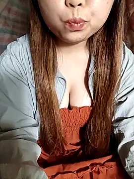 jas-cutle online show from May 10, 2026, 2:37 am