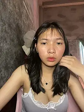 Love-suck12 online show from April 5, 2026, 5:58 am